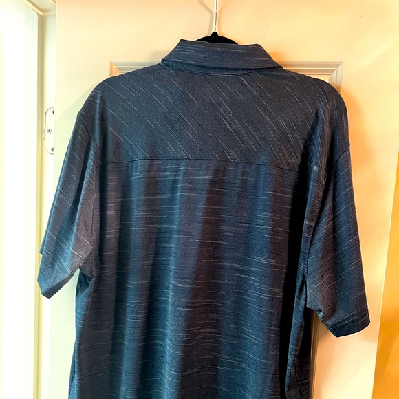 XL Under Armour HeatGear polo shirt (loose). Green - Picture 3 of 3